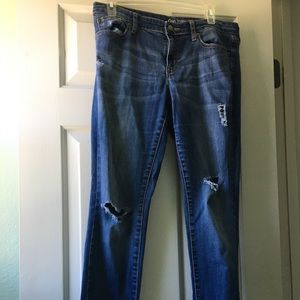 Gap Distressed Jean Size 8 Skinny Coupe Moulante